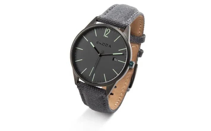 Ceas Elegant Unisex SKODA cu Bratara din Material Reutilizat si Design Modern - CarFun.ro - Accesorii Originale