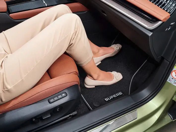 Covorase Textile Skoda "Exclusive" pentru Superb IV și Superb IV Combi - CarFun.ro - Accesorii Originale
