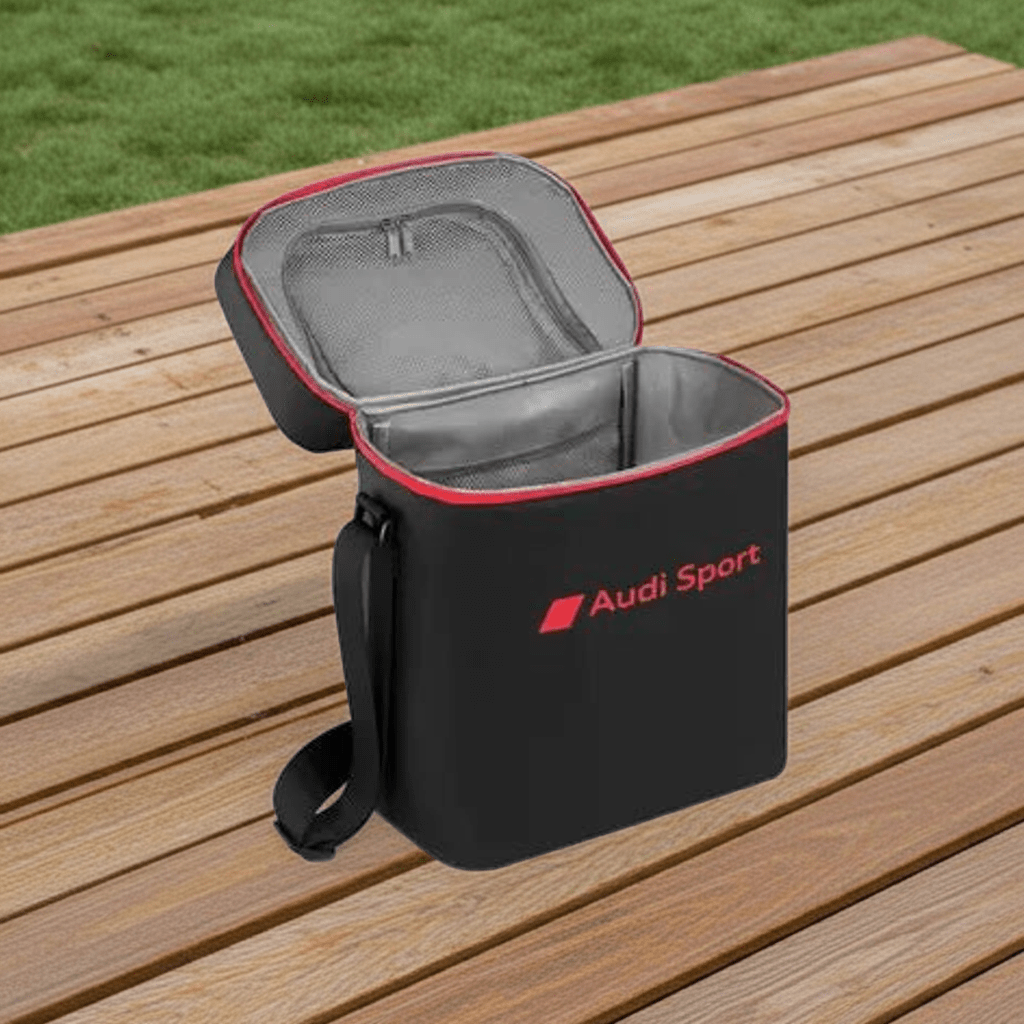 Geanta termoizolanta Audi Sport – Negru/Rosu, 28x34x17 cm - CarFun.ro - Accesorii Originale