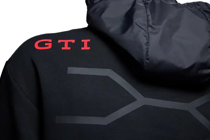 Hanorac Volkswagen GTI cu Gluga si Accente Contrastante, Negru/Rosu - Volkswagen Shop