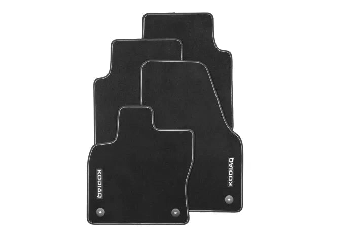 Set Covorase Textile Skoda pentru Kodiaq NS7, Fata si Spate, Prestige, Negru cu Inscripție Kodiaq - CarFun.ro - Accesorii Originale
