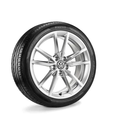 Set roti de iarna Volkswagen Golf VIII 225/40 R18 92V - CarFun.ro - Accesorii Originale