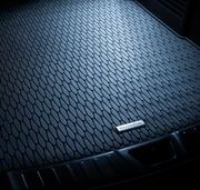 Covor portbagaj Mazda6e original cu design anti-alunecare si logo metalic
