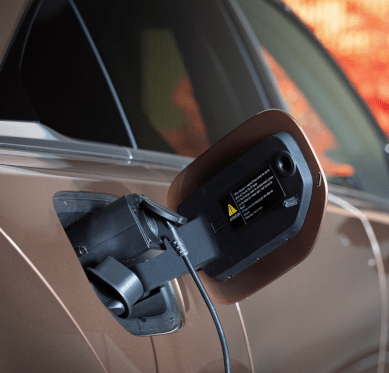 Adaptor priza incarcare Mazda pentru conectarea dispozitivelor electrice, 3.3 kW, IP54, cu husa - CarFun.ro - Accesorii Originale