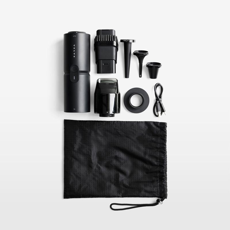 Aspirator auto portabil original Volvo 4 - in - 1 - CarFun.ro - Accesorii Originale