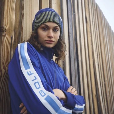 Caciula Volkswagen Golf Design, bumbac 100%, bleumarin cu galben - CarFun.ro - Accesorii Originale