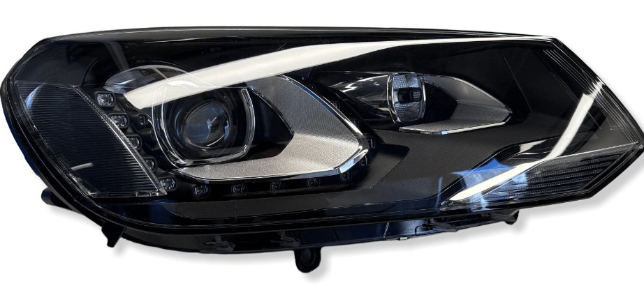 Far dreapta Volkswagen Touareg 2011 2014 original - CarFun.ro - Accesorii Originale