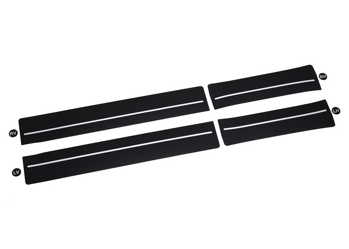 Folie Protectie Prag Volkswagen T - Roc NF 2026– Originala – set 4 buc, negru cu dungi argintii - CarFun.ro - Accesorii Originale