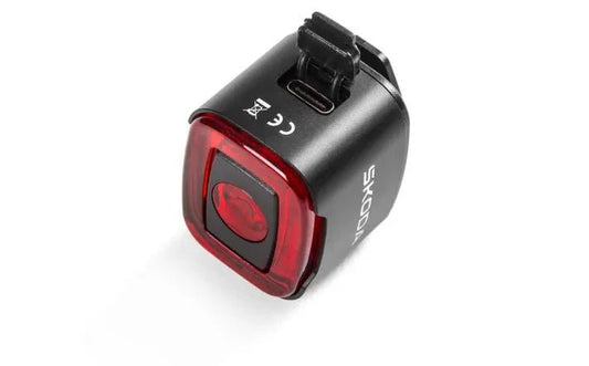 Lampa LED spate pentru bicicleta, reincarcabila USB, cu senzor de franare - CarFun.ro - Accesorii Originale