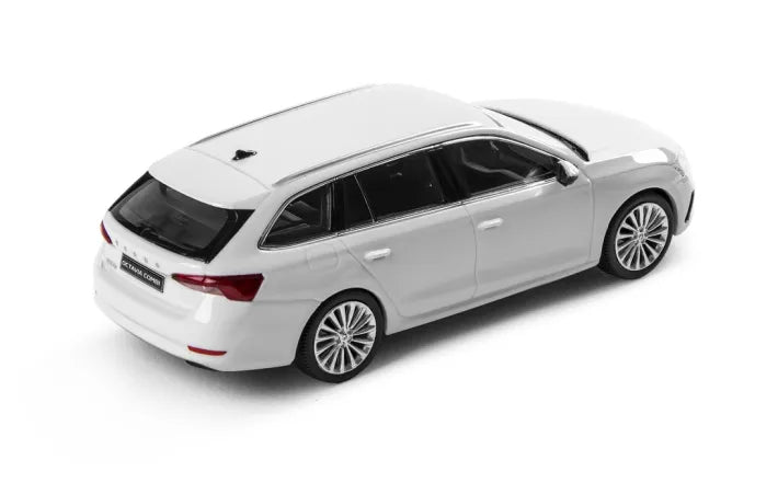 Macheta Skoda Octavia IV Combi 1:43 - CarFun.ro - Accesorii Originale