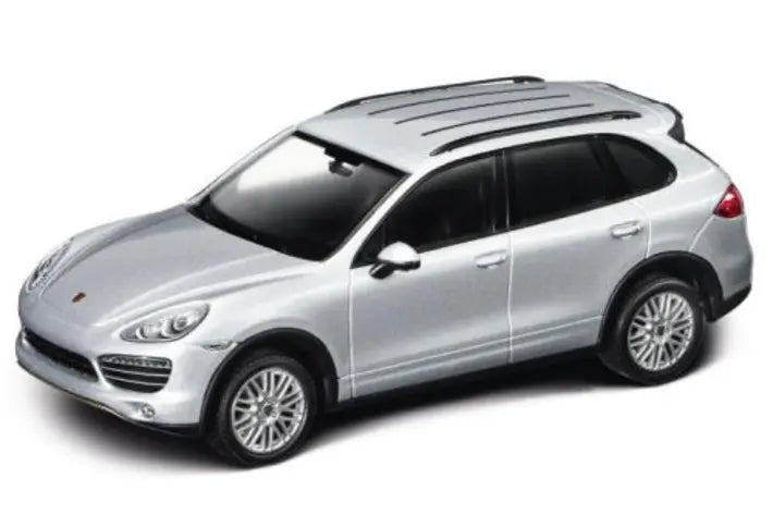 Masinuta macheta Porsche argintiu metalizat 1:43 - CarFun.ro - Accesorii Originale