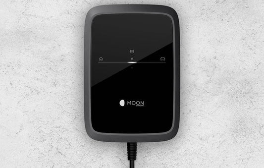 Moon Charger Connect 2 - Wallbox AC 22kW cu Cablu de 4,5m, Optimizare Costuri si Incarcare pe Prognoza Solara - Volkswagen Shop