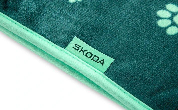 Patura pentru caini Skoda Hundedecke – verde electric 100x70 cm - CarFun.ro - Accesorii Originale