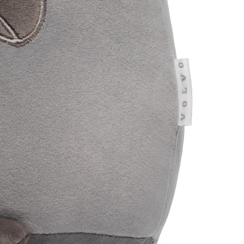Perna plus originala Volvo – Moose Plush Pillow - CarFun.ro - Accesorii Originale