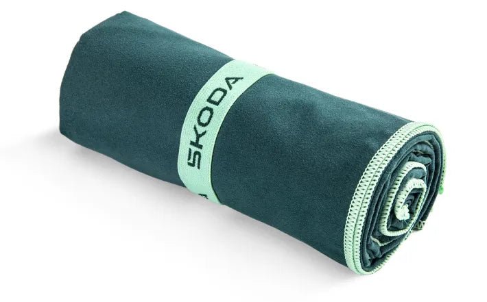 Prosop functional Skoda 150x75 cm – verde emerald, cu banda elastica - CarFun.ro - Accesorii Originale