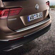 Protectie crom muchie incarcare originala Volkswagen Tiguan 2017-2024, stainless steel look/plastic - Volkswagen Shop