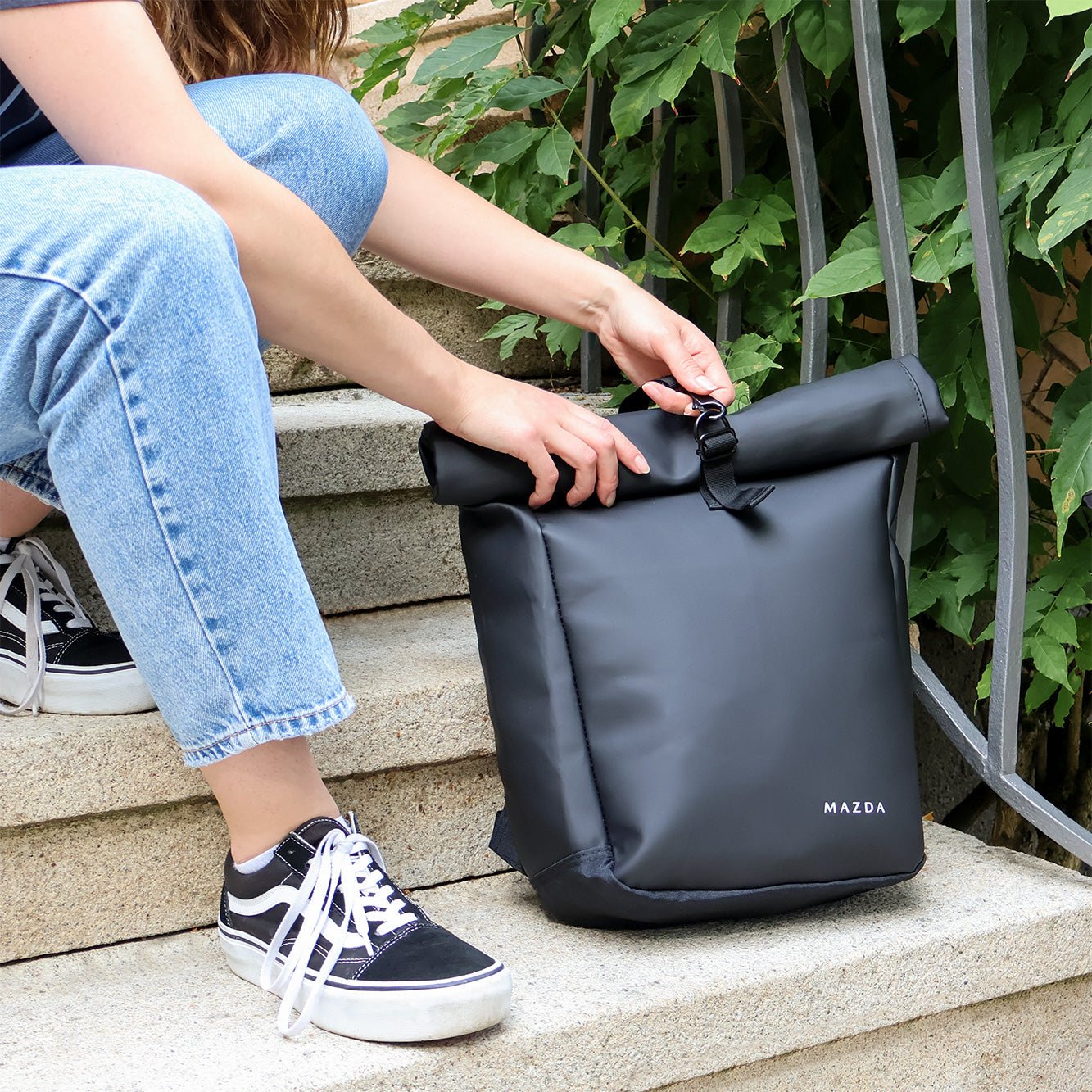 Rucsac Mazda roll - top 15L impermeabil - CarFun.ro - Accesorii Originale