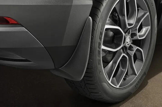 Set Aparatori Noroi Spate Skoda Karoq (2018 - Prezent) - Compatibile cu Modelele Fabricate dupa KW09/2022 - CarFun.ro - Accesorii Originale