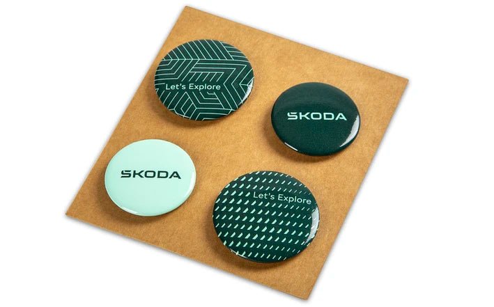 Set insigne Skoda – 4 piese, verde emerald si electric green - CarFun.ro - Accesorii Originale