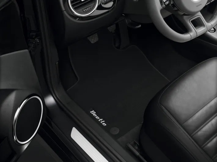 Set Presuri Textil Volkswagen Original - cu branding Beetle, negru satinat - Volkswagen Shop