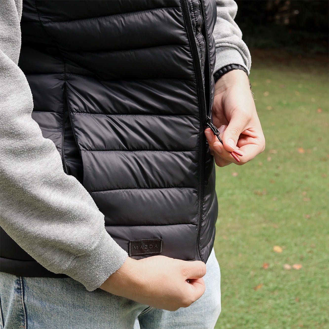 Vesta Mazda pliabila neagra unisex XS–3XL - CarFun.ro - Accesorii Originale