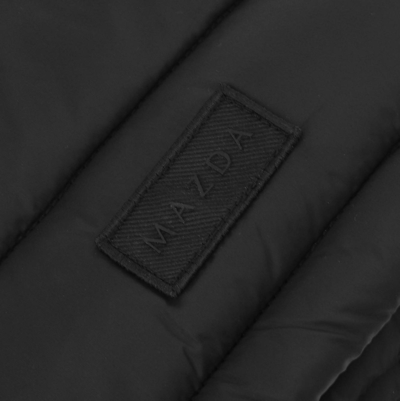 Vesta Mazda pliabila neagra unisex XS–3XL - CarFun.ro - Accesorii Originale